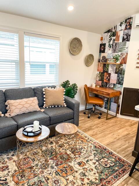 💗Tiny House New Build Near Park, Pond & Downtown