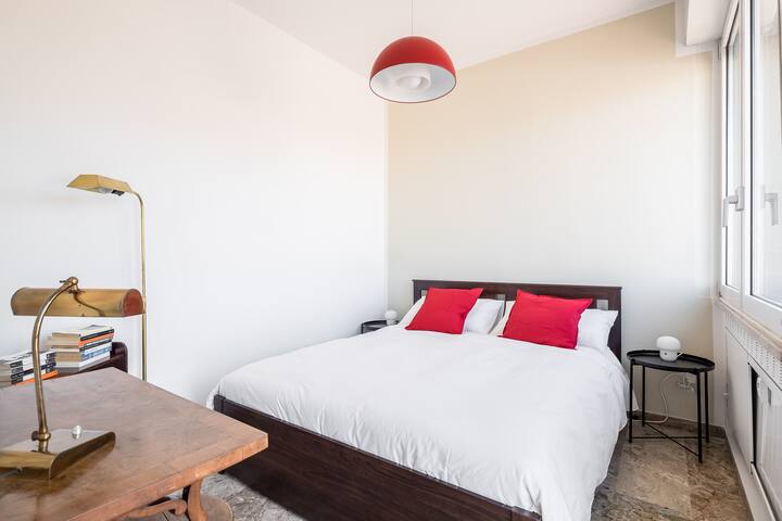 Ermanno’s rooftop gallery image 4