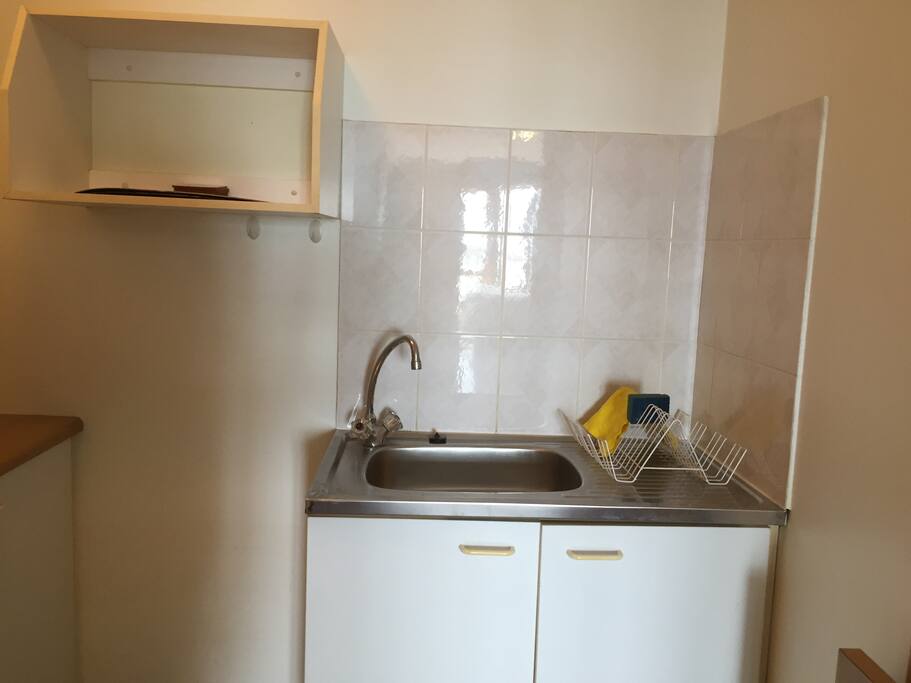 Small kitchenette