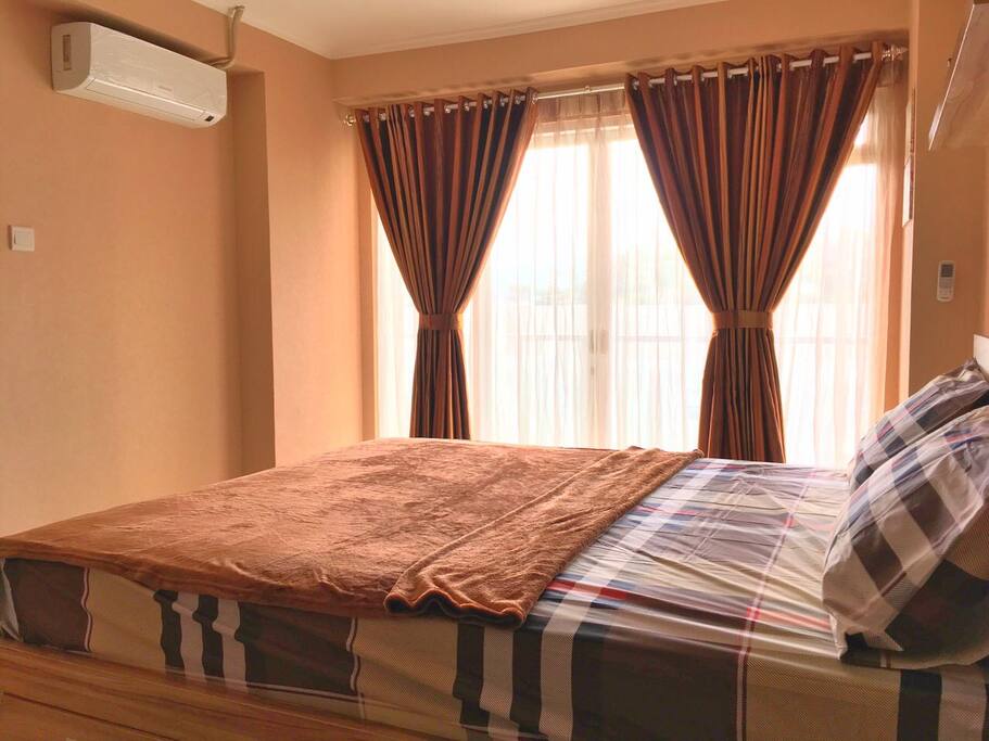Comfy bedroom