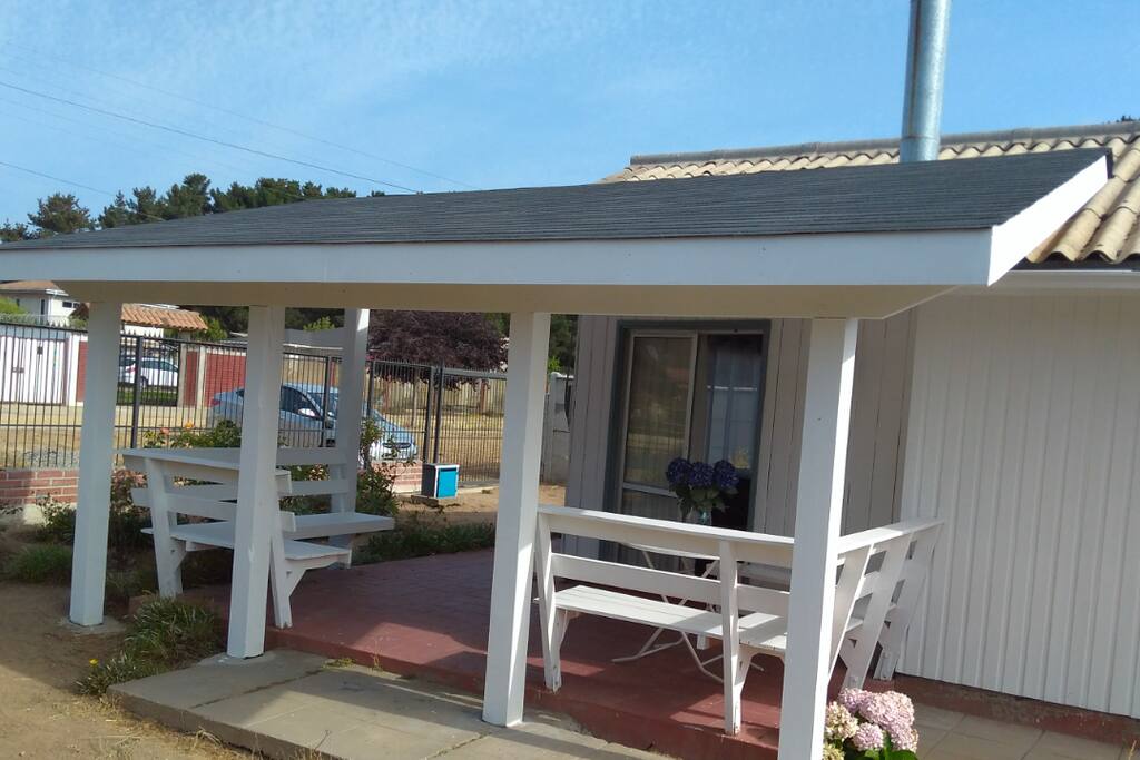 Terraza techada.