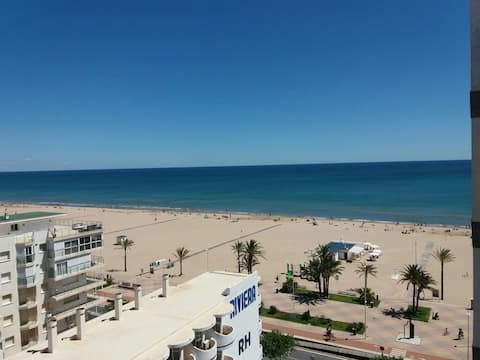 Successful Airbnb property: My Seagull, first line of the sea VT-49181-V in Gandia