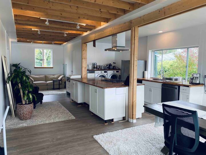 Keats Island Vacation Rentals & Homes British Columbia, Canada Airbnb