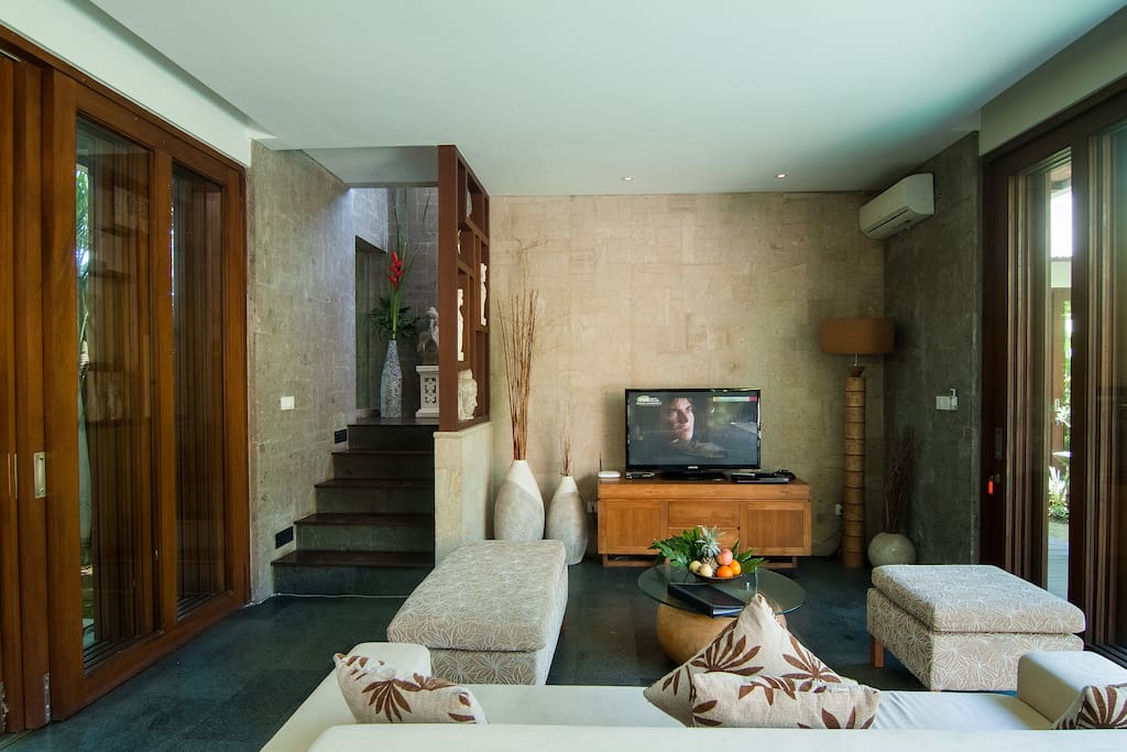 air-conditioned lounge