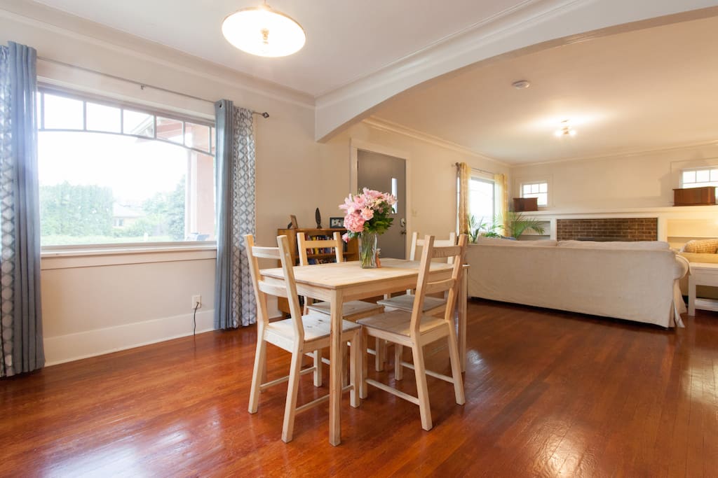 Dining room area