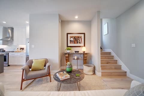 Popular Airbnb listing: Interior Designer Owned - New Austin Home in North Loop