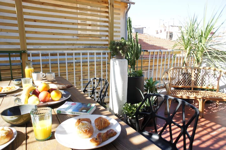 Ze Perfect Place managed Airbnb listing 1
