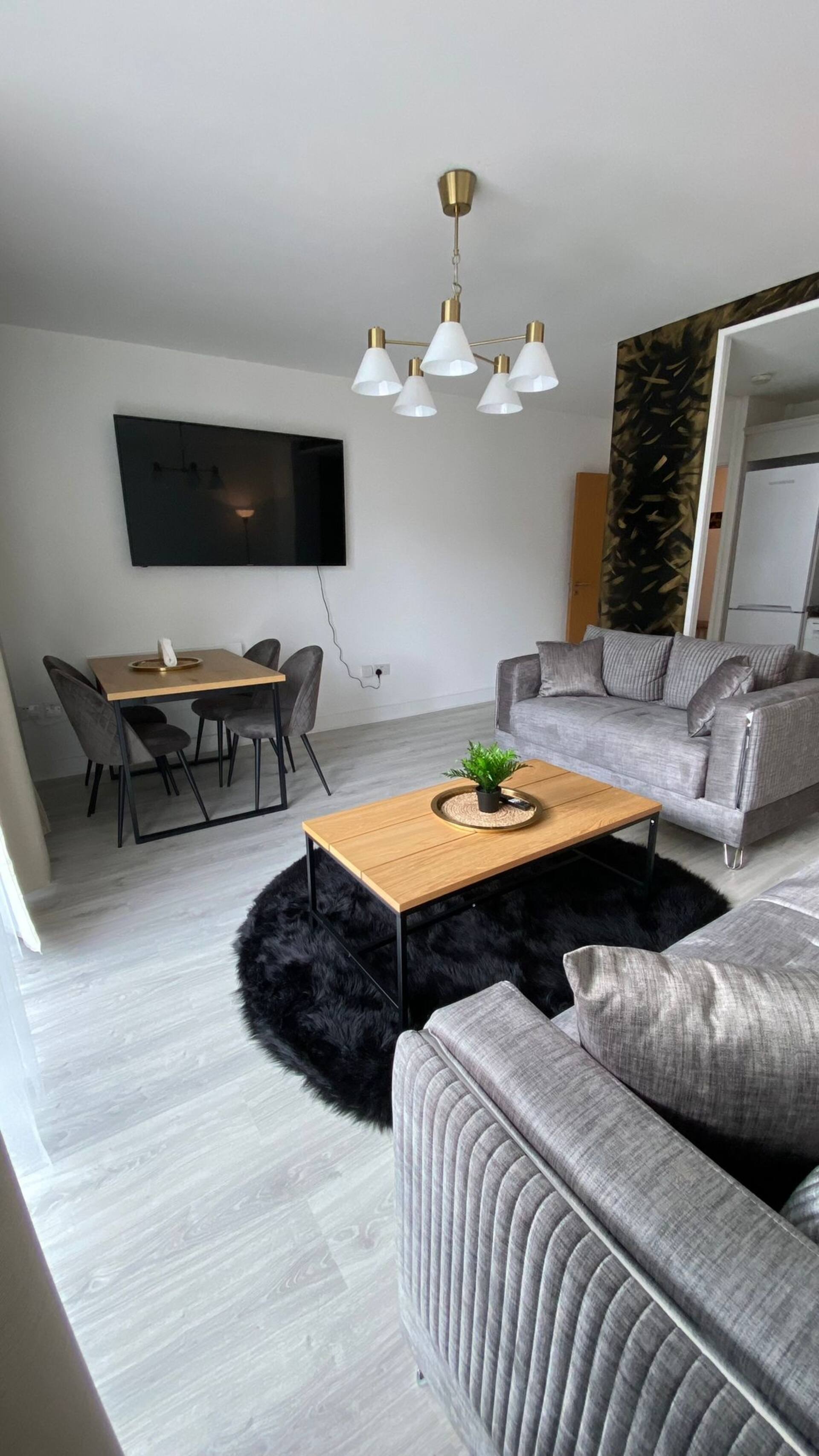 Stunning Modern 2bed Apt Near Dublin City& Airport