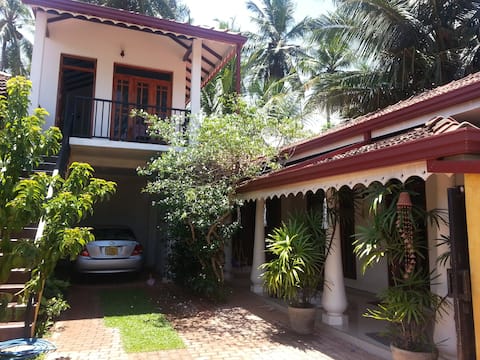 Negombo Bay Breeze House.  AC room