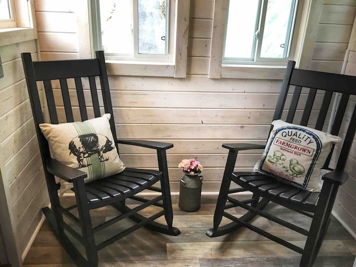Secluded Mt Farmer Cabin + Hot Tub - Great Smoky Mountains National Park