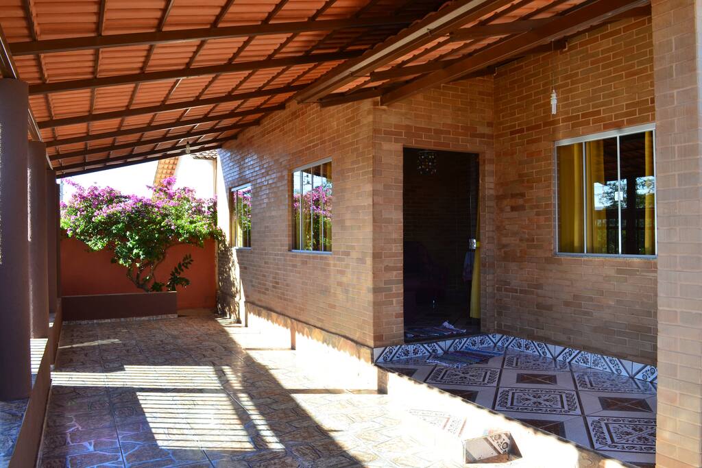 garagem para dois carros.
