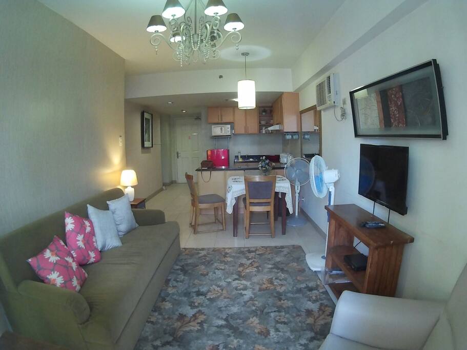 Fully furnished unit with kitchen,cable ready tv and AC units in each room.