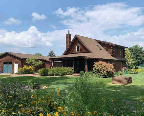 Wisconsin Waterfront Getaway