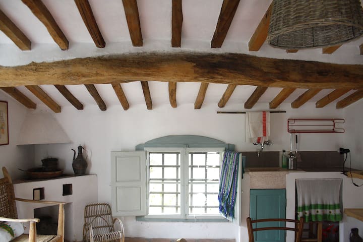Casa La Zambra (water music)