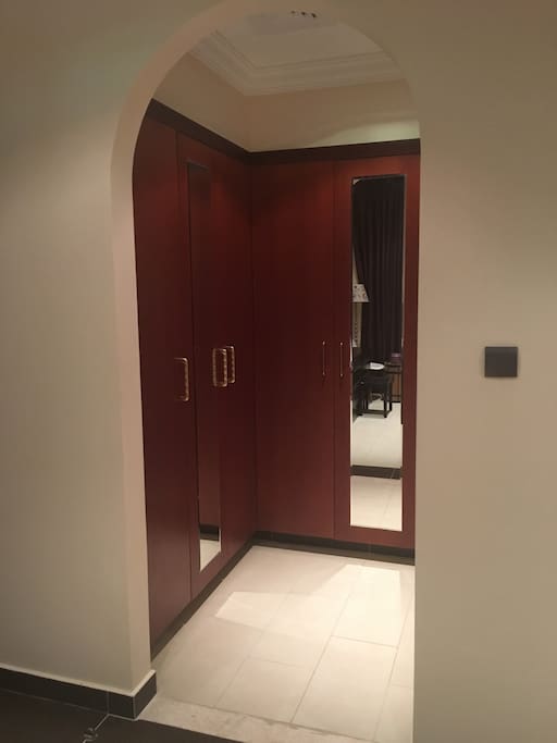 Walk-in Wardrobe