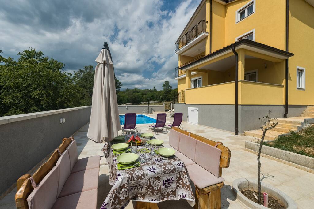 Grill area near pool