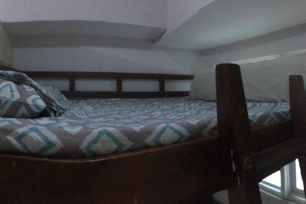 Loft bed