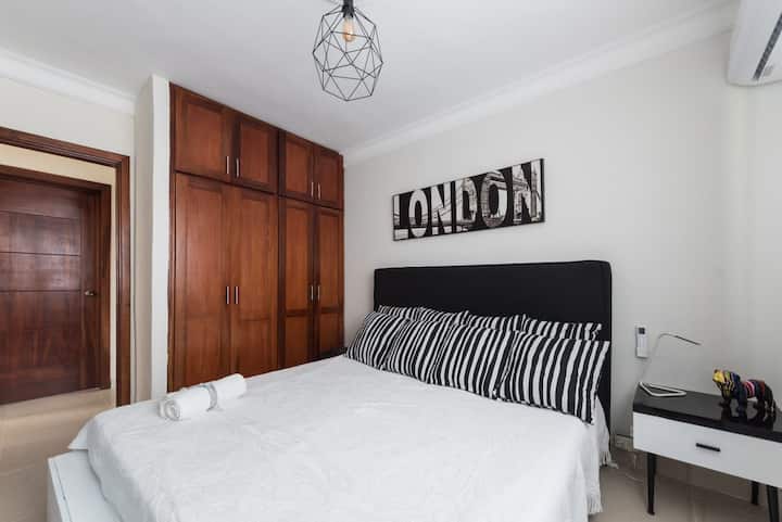 Მთავარი საწოლი ოთახი