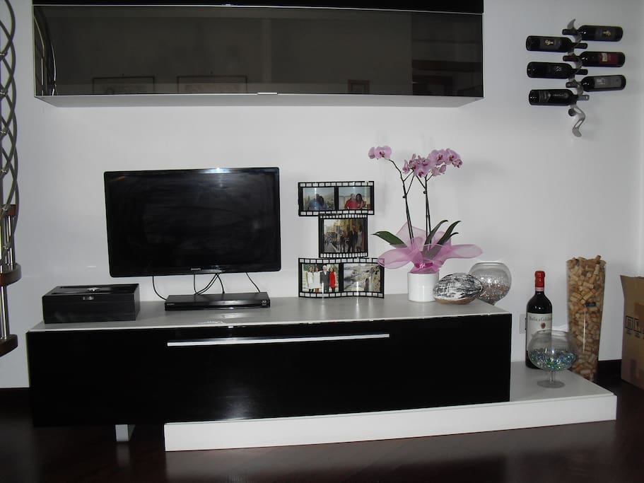 Living room TV/DVD
