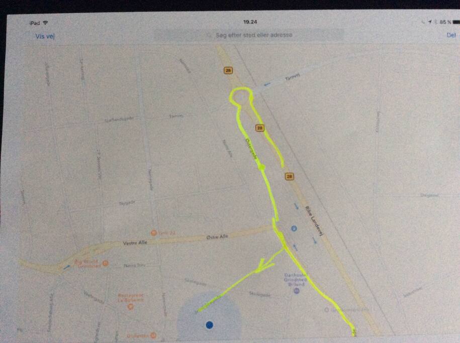 Rettelse til GPS på grund af Jernbanegade er ensrettet ...afkørsel fra Østergade mod Jernbanegade