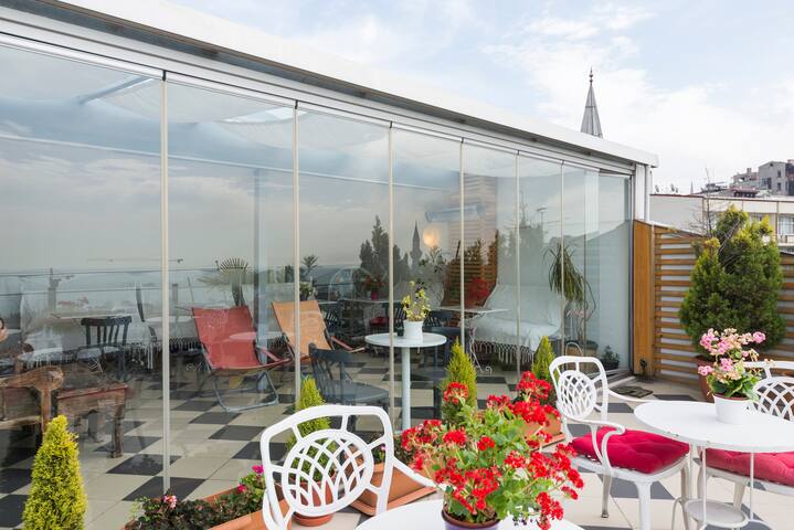 İstanbul Amedros home deluxe-3 with balcony gallery image 3