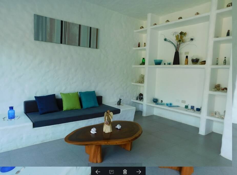 Acogedora sala.
Cozy living room