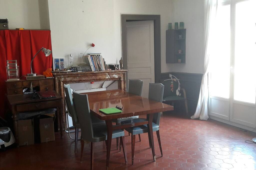 Salon