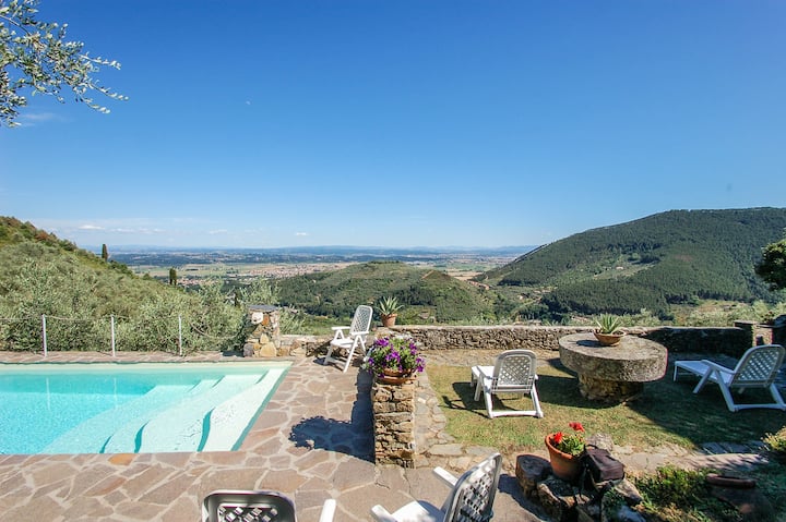 House with private pool near Pisa