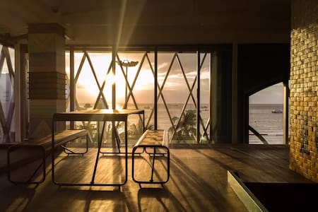 NONZE HOSTEL CAPSULE SUITE