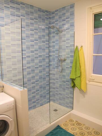 Nice Apt. 2min from Sagrada Familia gallery image 5