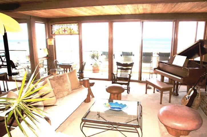 The Latigo House gallery image 2