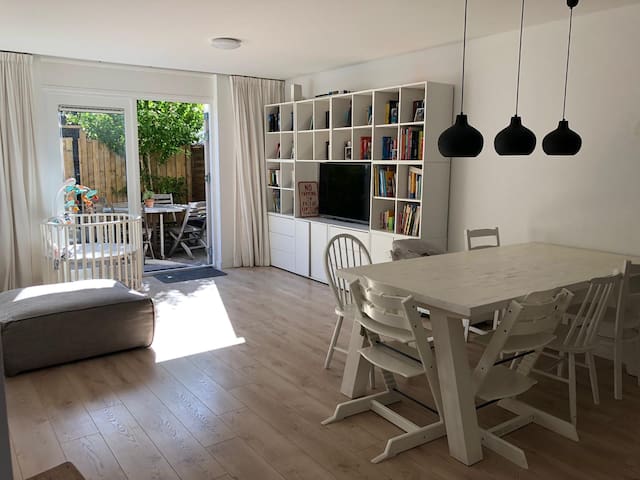 Lovely family home in city centre of The Hague
