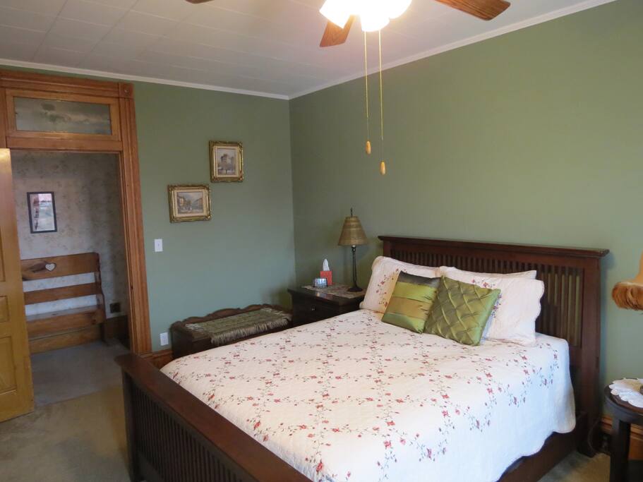 spacious room