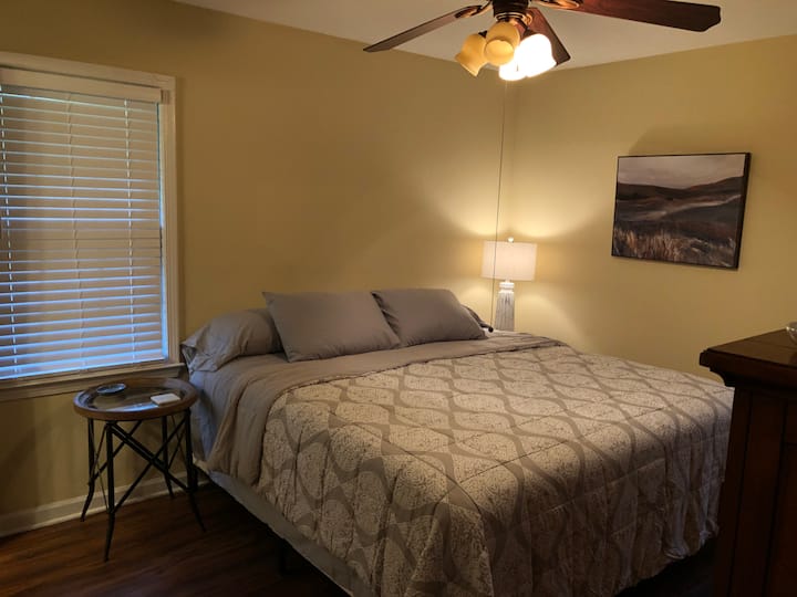 Master bedroom with nice pillowtop mattress. Very comfortable king size bed. This room has a 32" smart Roku TV.