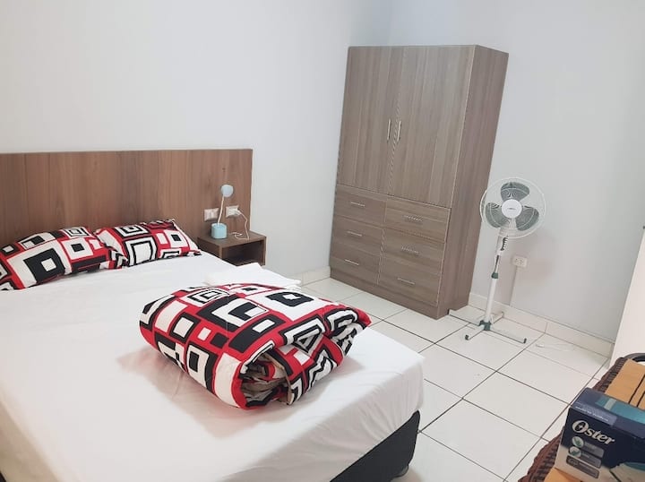 غرفة النوم 1