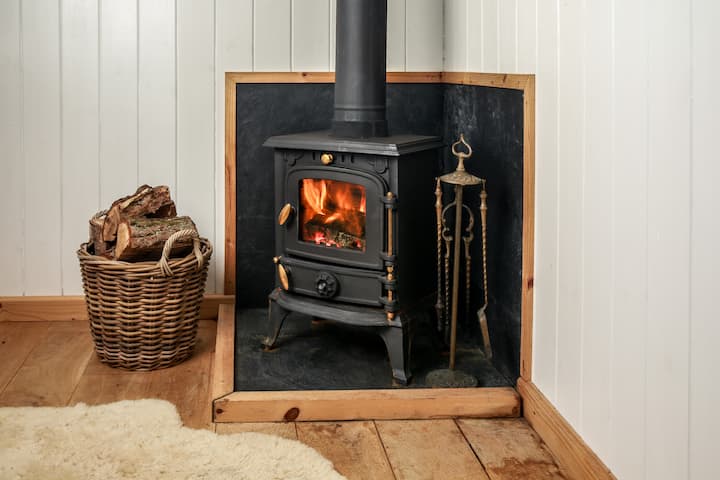 The Sage Hut - Safe, Private, Warm And Cosy - Brecon