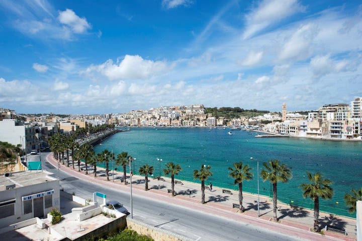 SEA VIEW APARTMENT IN MARSASKALA