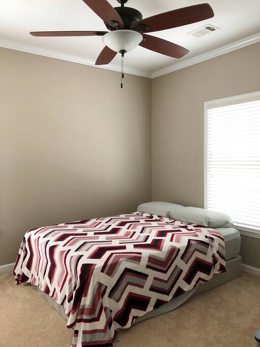 Guest bedroom