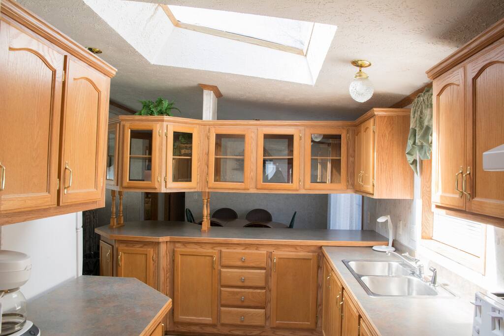 Full kitchen