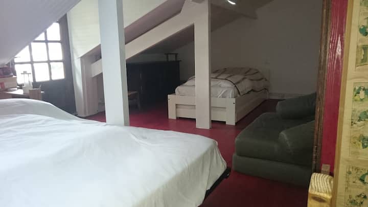 בית קטן, קומה ראשונה