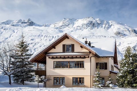 CHALET GEMSSTOCK for 10 people