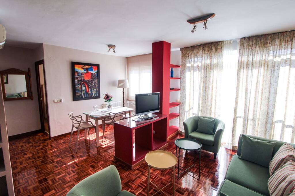 Salón con dos ambientes