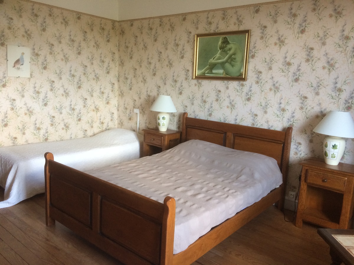 غرفة النوم 2