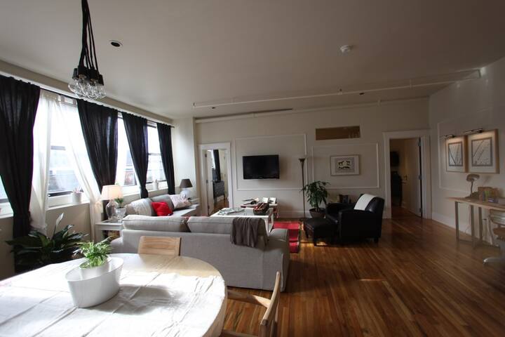 2 BR w/ Terrace @ Box House Hotel gallery image 3