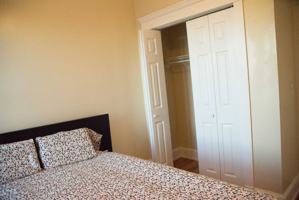 This room comes with a big closet.