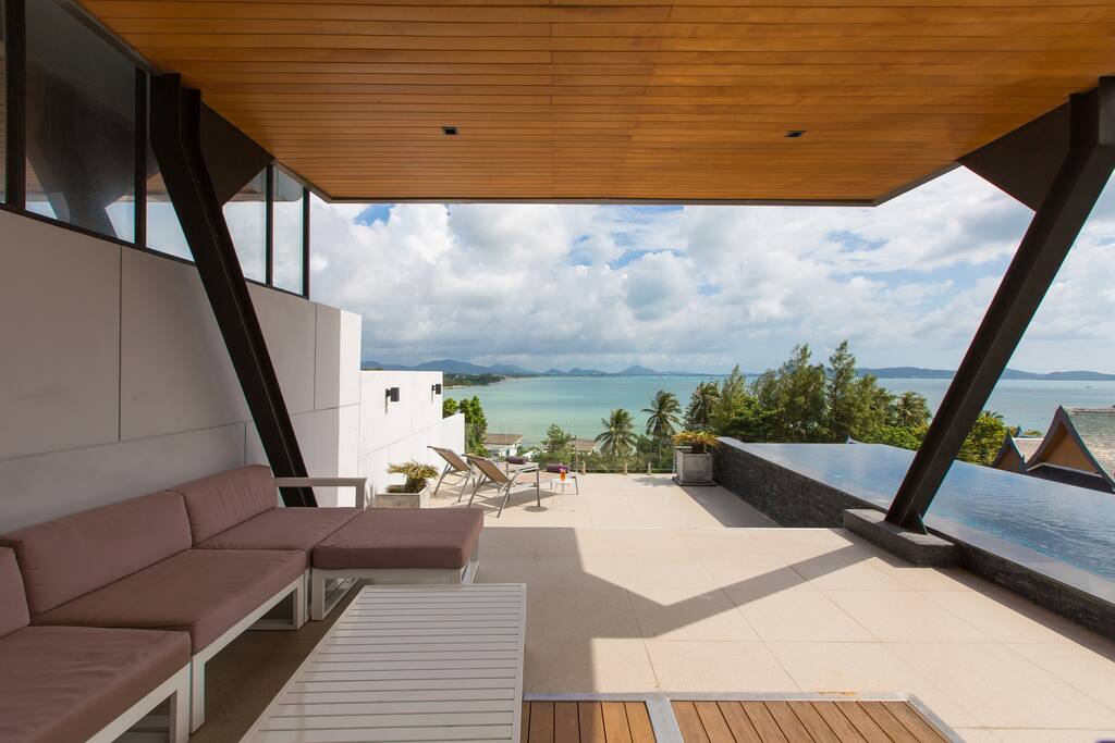 Sunbathing and birds watching area