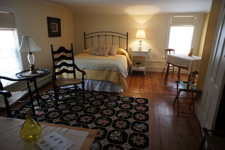 Private and historic in town Keene