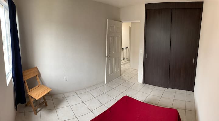 ארון חדר שינה משני 