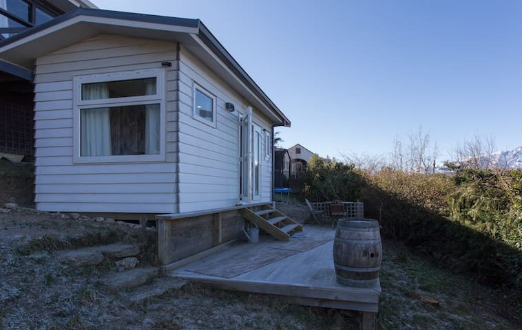 Private little Cabin with ensuite