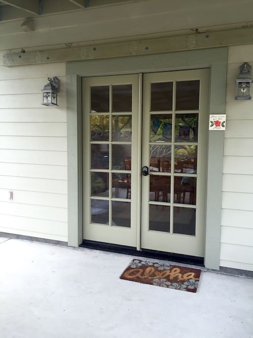 E komo mai! (Welcome!) You enter via French doors to your private getaway.